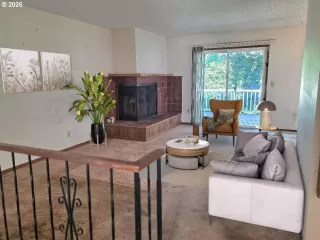 Photo #2: 127219355 Listing 