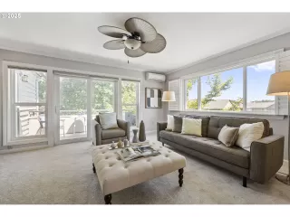 Photo #3: 127236452 Listing