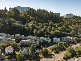 Photo #1: 127712759 Listing 