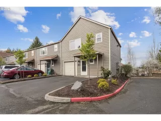 Photo #2: 127910432 Listing