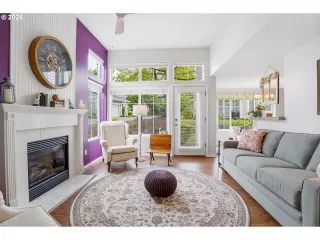 Photo #2: 128016917 Listing 
