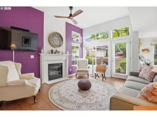 Photo #3: 128016917 Listing 