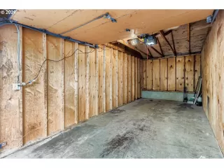 Photo #2: 128090461 Listing 