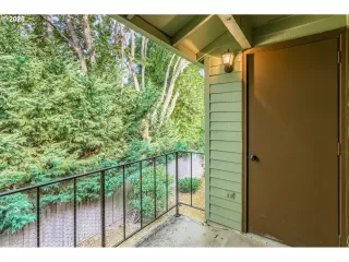 Photo #3: 128090461 Listing 