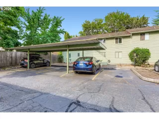 Photo #5: 128090461 Listing 