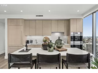 Photo #2: 128824970 Listing 