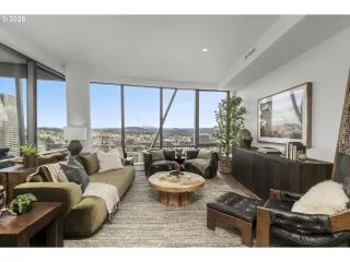 Photo #3: 128824970 Listing 