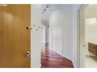 Photo #3: 129454912 Listing