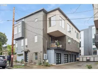 More Details about MLS # 130115357 : 2511 SE 29TH AVE