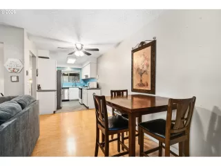 Photo #4: 130232063 Listing 