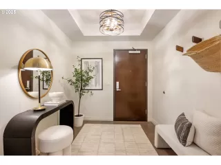 Photo #3: 130650355 Listing