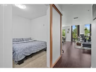 Photo #6: 131109800 Listing