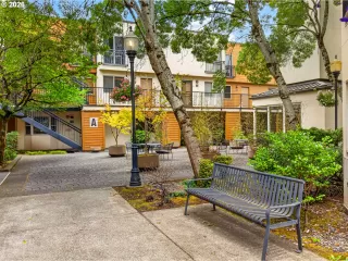 Photo #1: 131365239 Listing