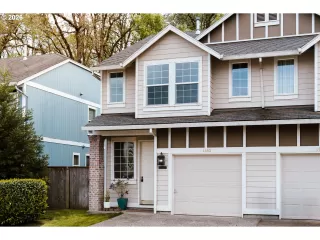 Photo #2: 131553973 Listing 