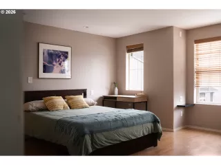 Photo #3: 131553973 Listing 