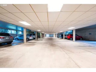 Photo #1: 131836485 Listing