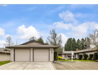 Click for more information on MLS # 132309352 : 3832 NE 45TH ST B More Details about MLS # 132309352 : 3832 NE 45TH ST B