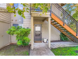 Photo #2: 132809288 Listing 