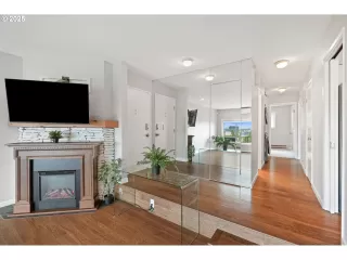 Photo #2: 133212994 Listing