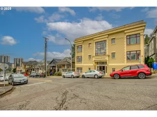 Photo #2: 133426686 Listing 