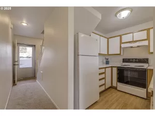 Photo #2: 134356096 Listing 