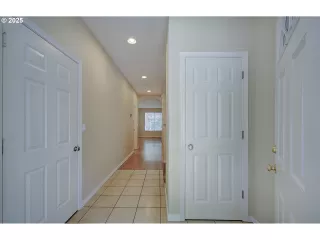 Photo #4: 134838494 Listing