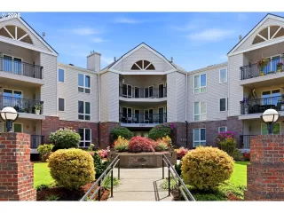 Photo #1: 134863118 Listing