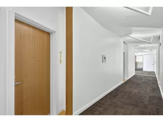 Photo #3: 135701225 Listing 