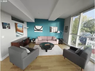 Photo #2: 135709522 Listing 