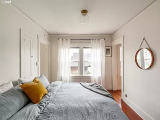 Photo #5: 135919019 Listing 