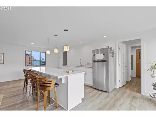 Photo #1: 137523551 Listing