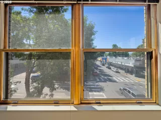 Photo #5: 138237168 Listing 