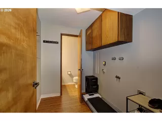 Photo #5: 138553605 Listing 