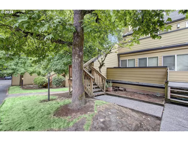 MLS: 138704322 Condo For Sale