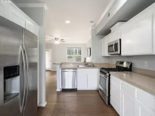 Photo #2: 141280157 Listing 