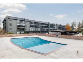 Photo #1: 141321810 Listing 