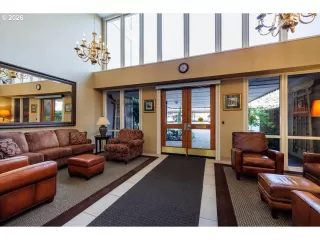 Photo #4: 141321810 Listing 