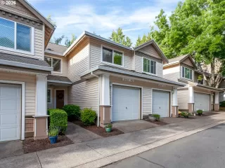 Photo #4: 141603159 Listing