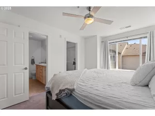 Photo #3: 141789089 Listing