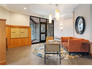 Photo #4: 143240379 Listing 