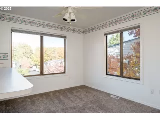 Photo #5: 144470471 Listing