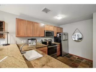 Photo #1: 144520951 Listing 