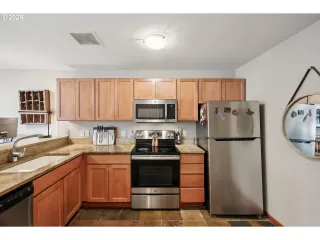 Photo #2: 144520951 Listing 