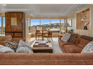 Photo #5: 144682266 Listing 