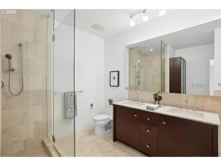Photo #6: 144710479 Listing 