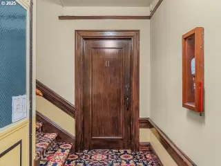 Photo #3: 144964264 Listing