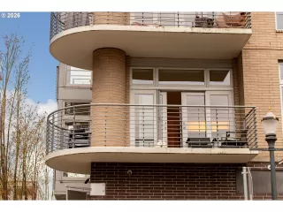 Photo #1: 145351910 Listing 