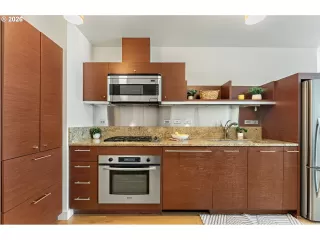 Photo #1: 146488955 Listing 