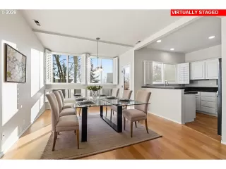 Photo #5: 146718341 Listing 