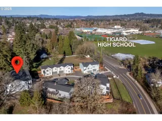 Photo #6: 147872815 Listing